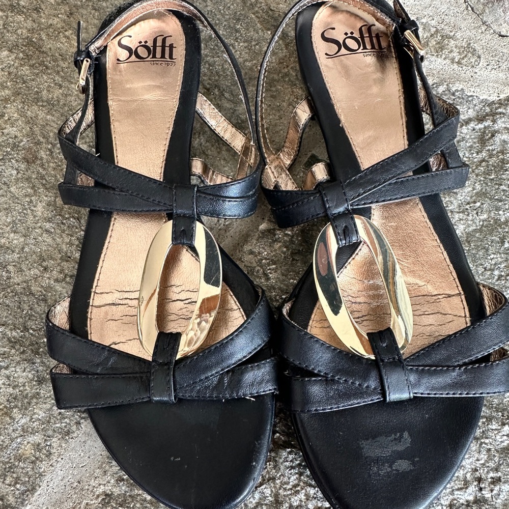 Söfft Gold and Black Sandals